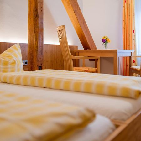 Gasthaus-Pension Zum Kreuz Stuhlingen Εξωτερικό φωτογραφία