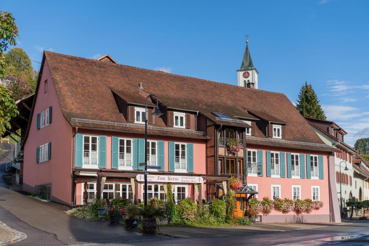 Gasthaus-Pension Zum Kreuz Stuhlingen Εξωτερικό φωτογραφία